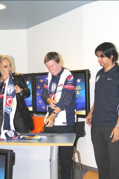 El holandés se integra al nuevo proyecto de Pachuca, que busca renovar su filosofía y estilo de juego. FOTO: Club Pachuca