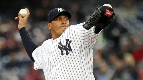 Freddy García firma por un año más con Yanquis