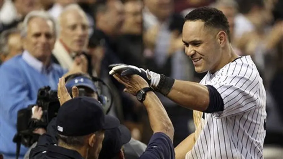 Martin conecta grand slam en blanqueada de Yanquis