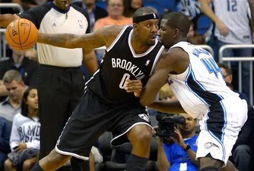 Nets aplastan al Magic