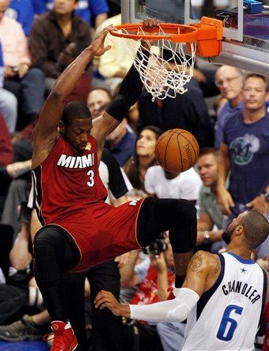 Dwyane Wade en el cuarto juego de la Final de la NBA. FOTO: AP