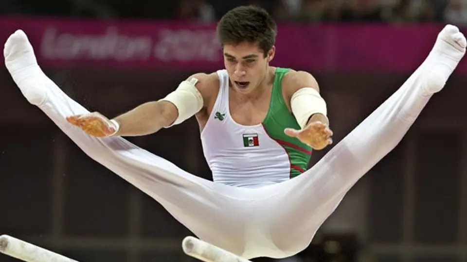 Daniel Corral, a la final de barras paralelas