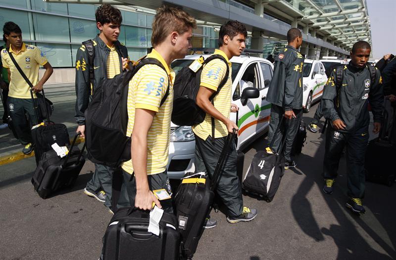La Selección Sub-17 de Brasil llegó al Aeropuerto Internacional de Guadalajara. FOTO: AP