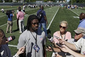 'Buitres rondan la NFL': Griffin III