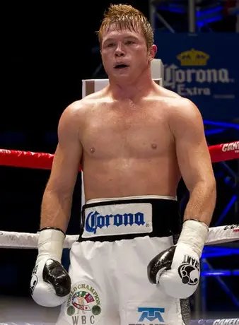 Canelo asegura estar listo para Mayweather