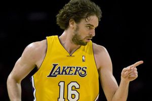 Pau Gasol llegaría a Rockets en un cambio que involucra a Chris Paul