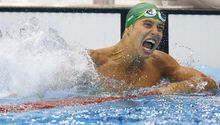 Le Clos derrota a Michael Phelps en 200m mariposa