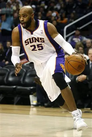 Vince Carter llega a Mavericks