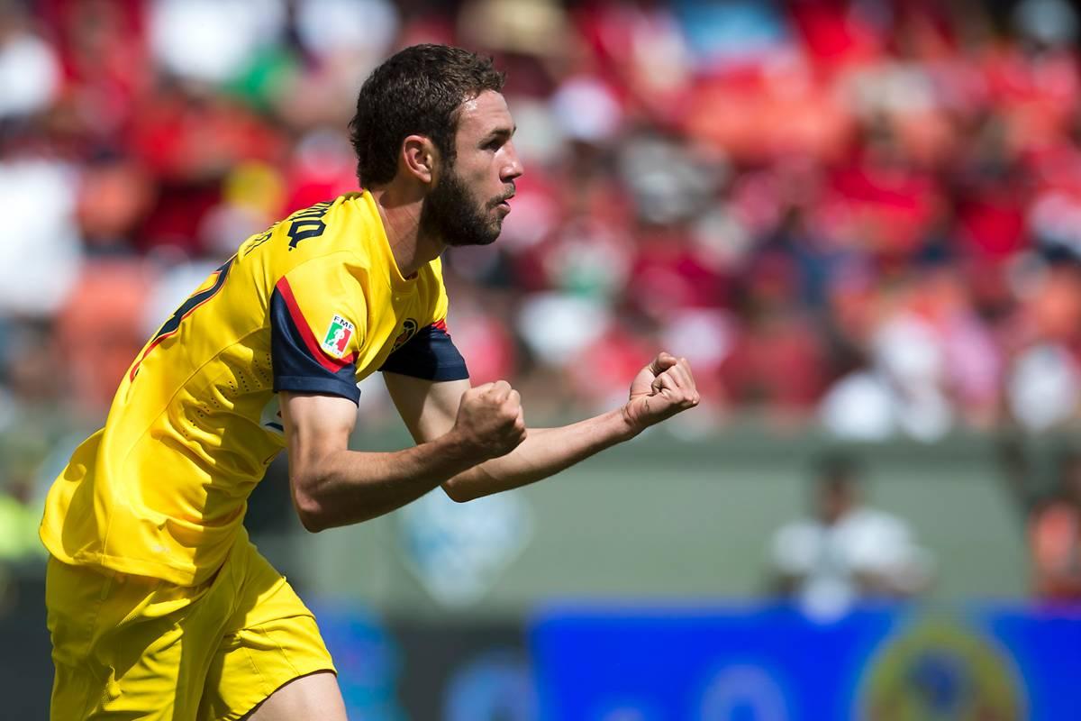 Miguel Layún, al 15', puso el 0-1 para el América | MEXSPORT