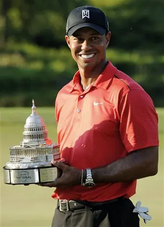 Tiger Woods rebasó a Jack Nicklaus en títulos PGA