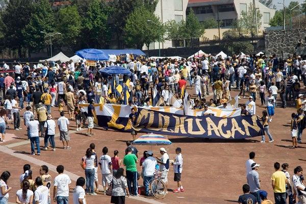 El encuentro en el Olímpico Universitario movilizó un fuerte dispositivo de seguridad (FOTO: HÉCTOR CARBAJAL)