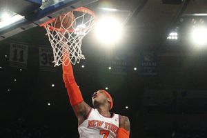 Knicks apalean a Nets en regreso de Carmelo Anthony