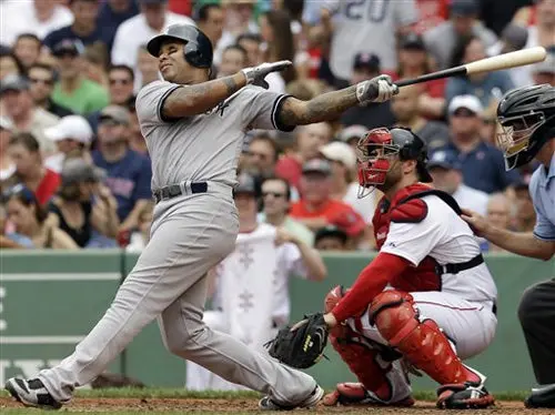 Yankees derrotó a Boston con 4 cuadrangulares