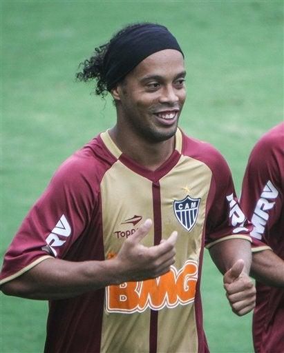 El futbolista anunció el pasado jueves la rescisión de su contrato con el Flamengo l AP