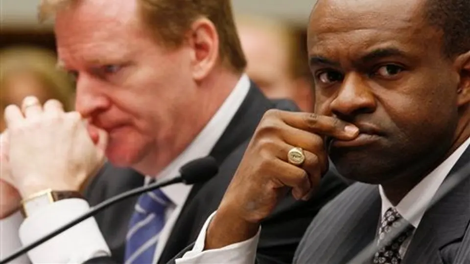 Afirma líder sindical de NFL que dueños se preparan para el paro