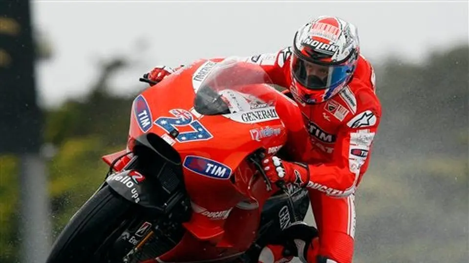 Stoner se impone en el Gran Premio de Australia
