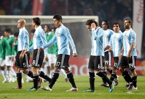 Al descanso, los argentinos no podían creer que el marcador estaba igualado a cero. FOTO: MEXSPORT