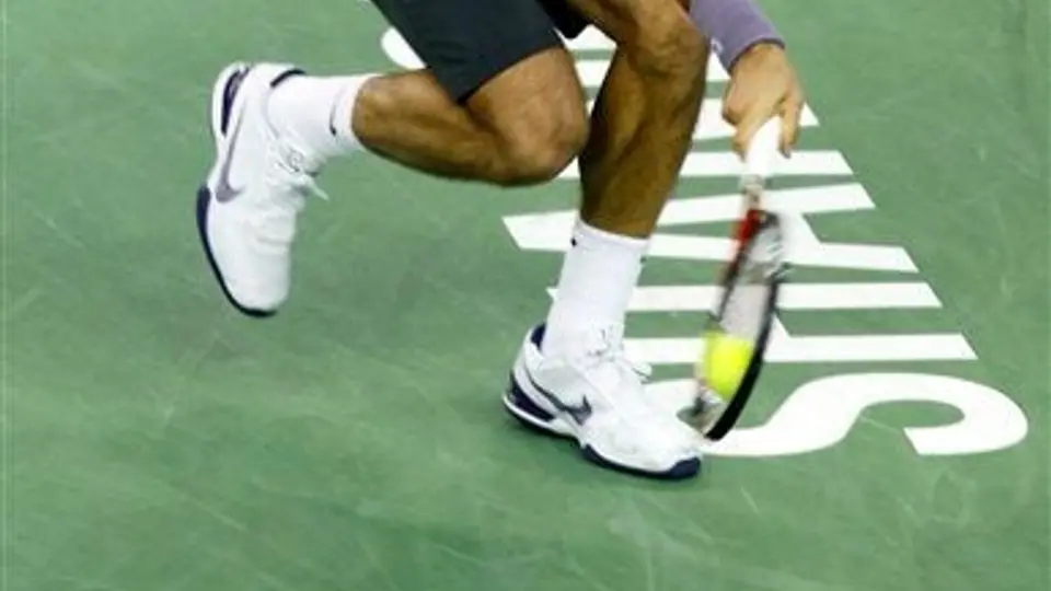Federer y Murray van a la Final del Abierto de Shangai