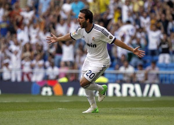 Higuaín festejoando el gol | AP