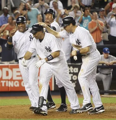 Ibañez guía a Yanquis al triunfo con Grand Slam