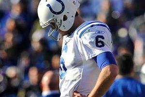 Indianápolis sigue sin conocer el triunfo al caer 10-24 ante Cuervos