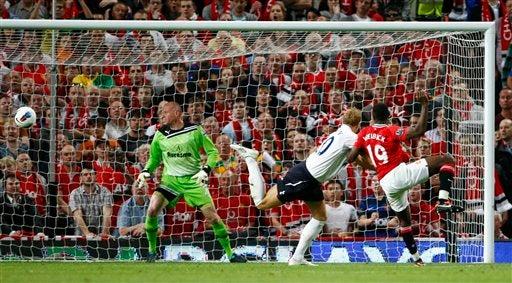 Los goles fueron del Welbeck, Anderson y Rooney. FOTO: AP
