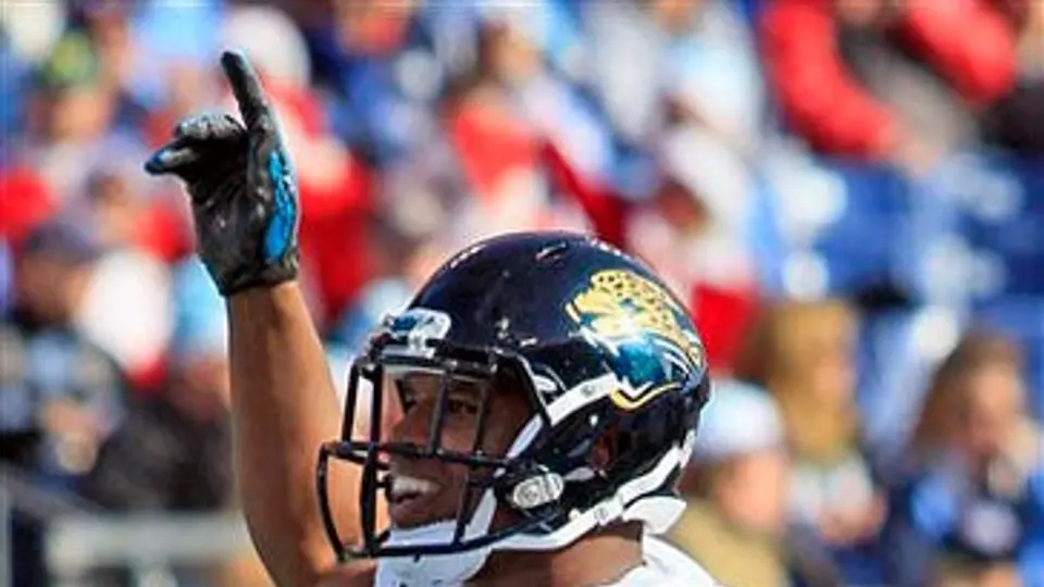 Jugadores de NFL ocultarían conmociones para seguir siendo contratados
