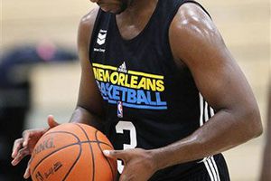 Hornets presenta nueva propuesta para el traspaso de Paul