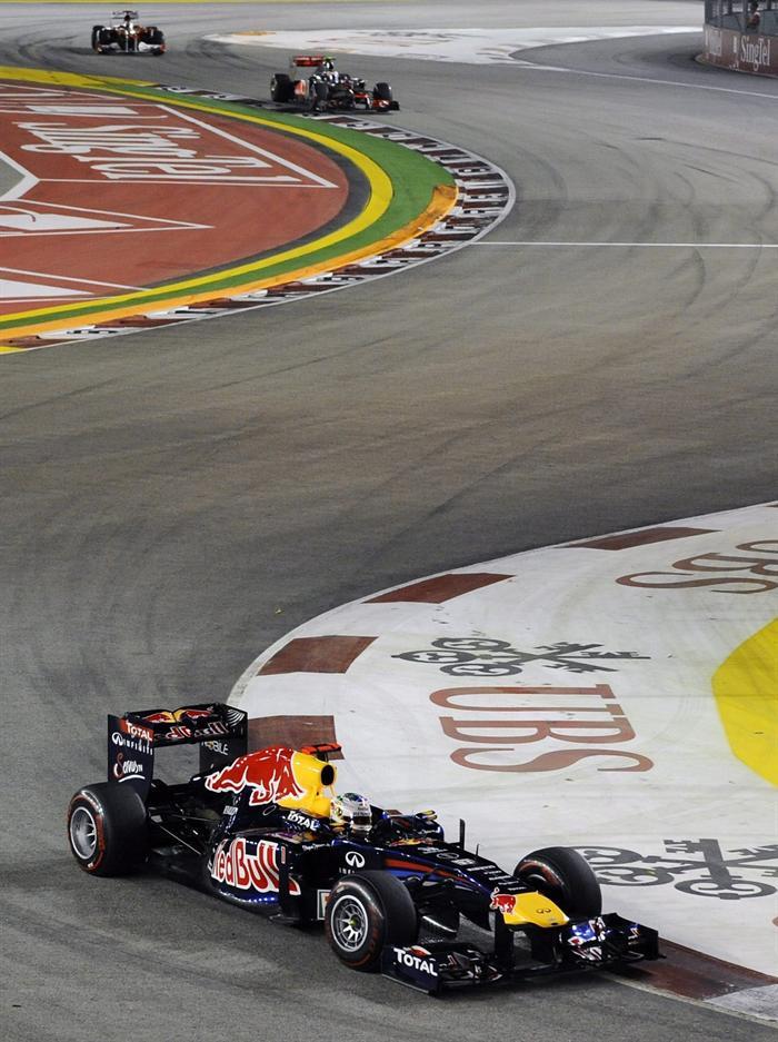 Vettel firmó este domingo el decimonoveno triunfo de su carrera. FOTO: EFE