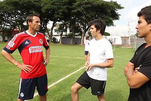 Águila invade territorio chiva'