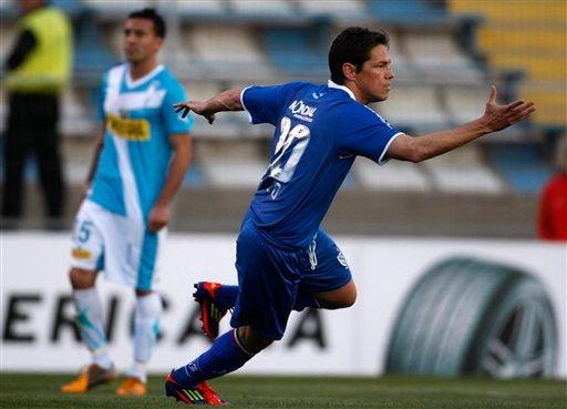 Definió tras un pase filtrado de Héctor Canteros. FOTO: AP