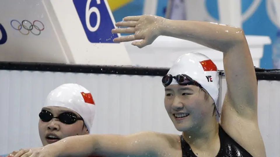Ye Shiwen suma su segundo Oro olímpico con récord
