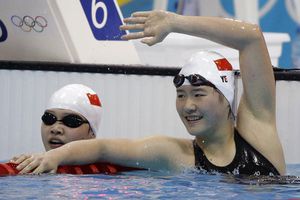 Ye Shiwen suma su segundo Oro olímpico con récord