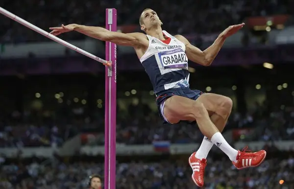 Triple empate de Bronce en salto de altura