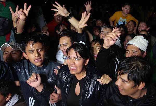 La afición no dejaba de corear 'México, México'. FOTO: ÓSCAR RAMÍREZ
