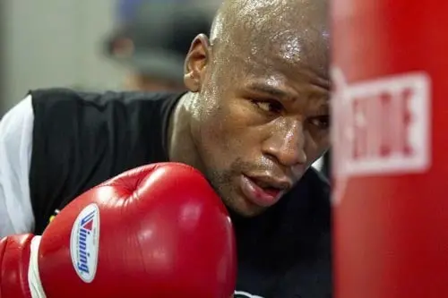 Mayweather es sentenciado a 90 días de cárcel