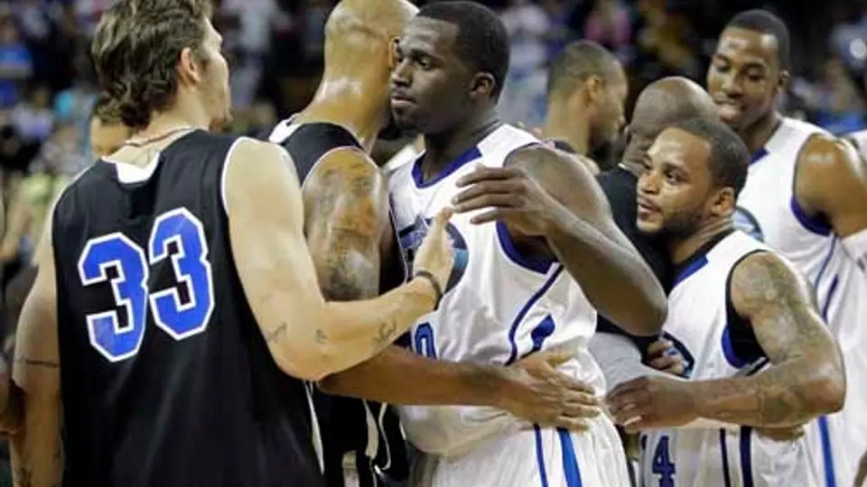 Jugadores rechazan nuevamente la oferta de la NBA