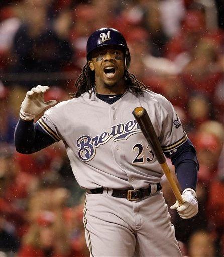 Los Cerveceros fueron de menos a más en el juego. FOTO: AP