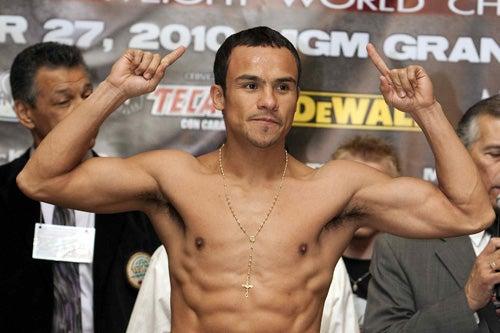 4. JUAN MANUEL MÁRQUEZ Campeón moral. Exhibió al poderoso Manny Pacquiao por el título Welter de la OMB
