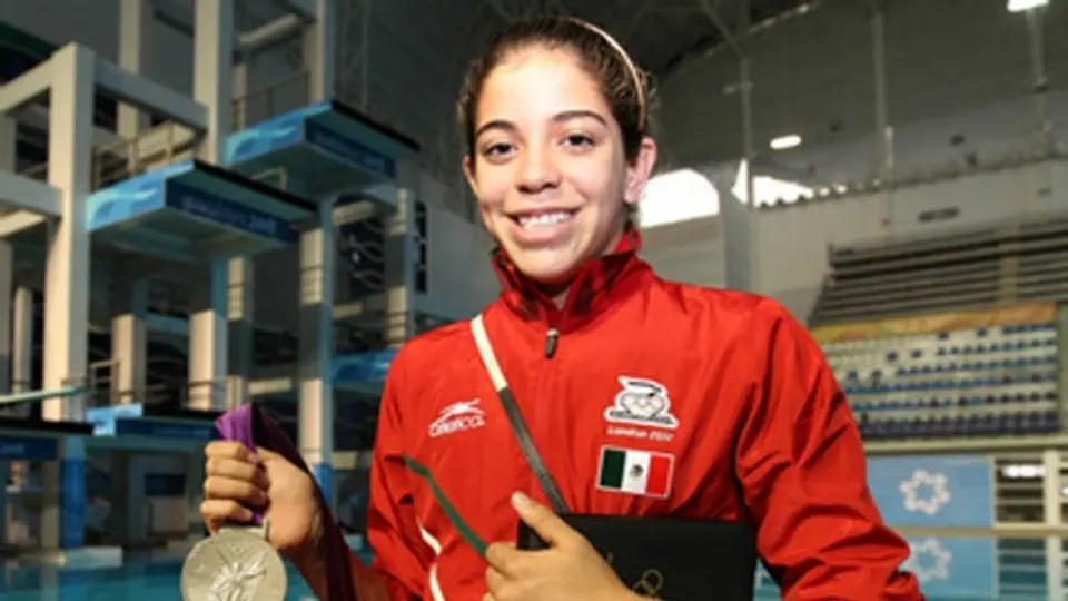 Alejandra Orozco, bronce en Campeonato Mundial Juvenil de Clavados