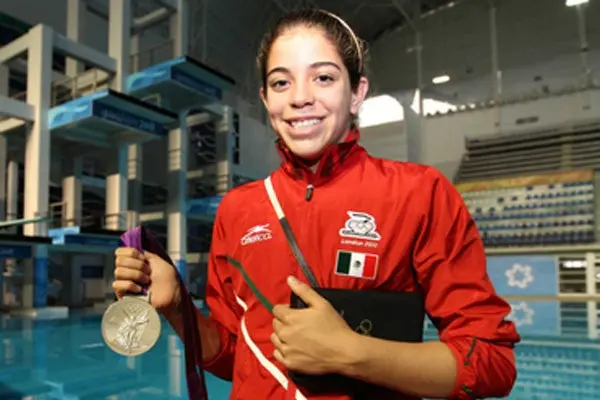 Alejandra Orozco, bronce en Campeonato Mundial Juvenil de Clavados