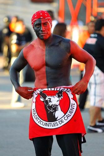 El Bubi' asiste desde 2007 pintado con los colores institucionales | ARCHIVO RÉCORD