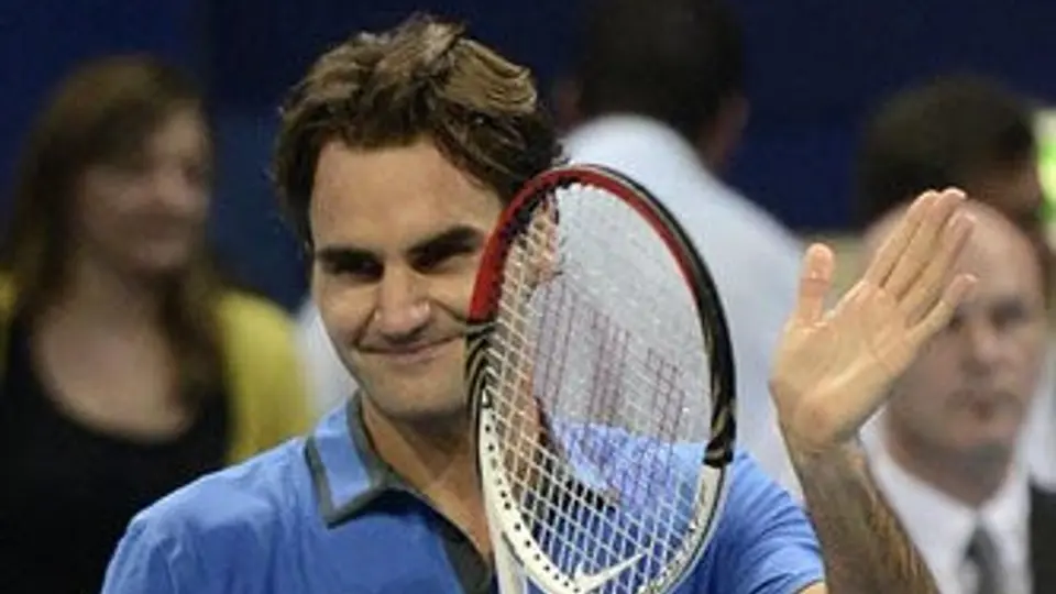 Federer inicia con el pie derecho en Basilea