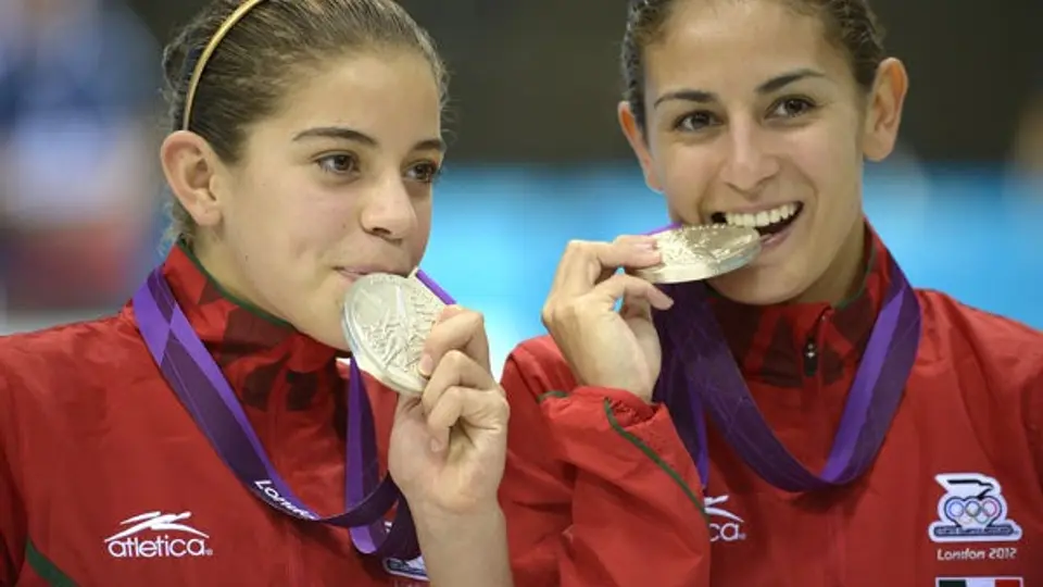 Alejandra Orozco dedica medalla a amiga fallecida