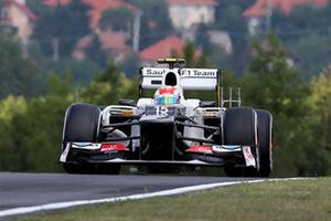 Checo Pérez finaliza 14º en Hungría