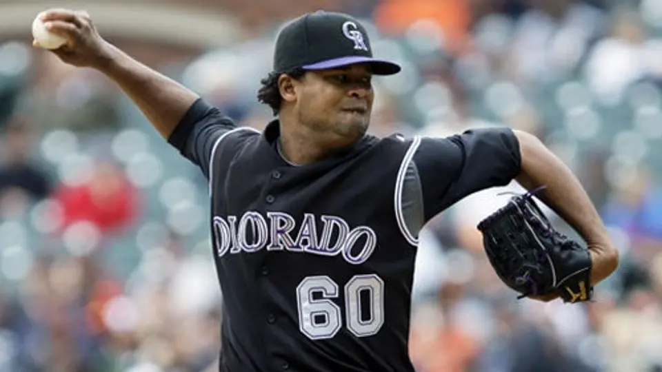 Manny Corpas firma con Cachorros por un año