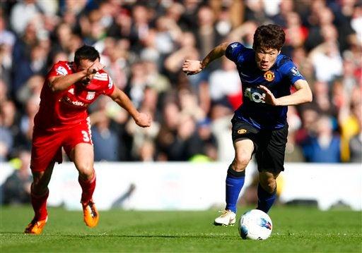 Los 'Reds Devils' sufrieron en Anfield Road. FOTO: AP