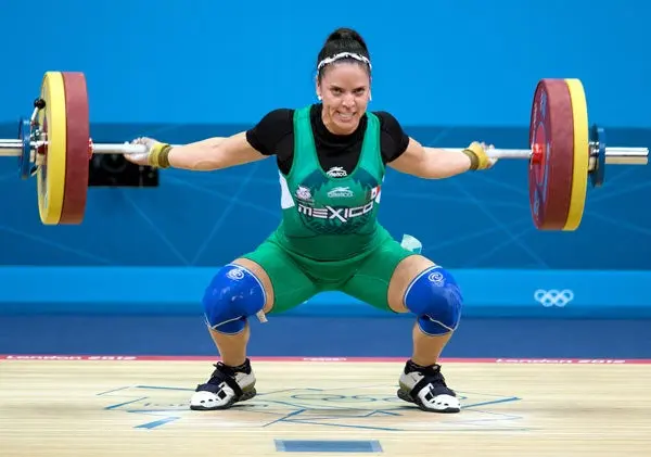 Luz Acosta supera su marca de Beijing