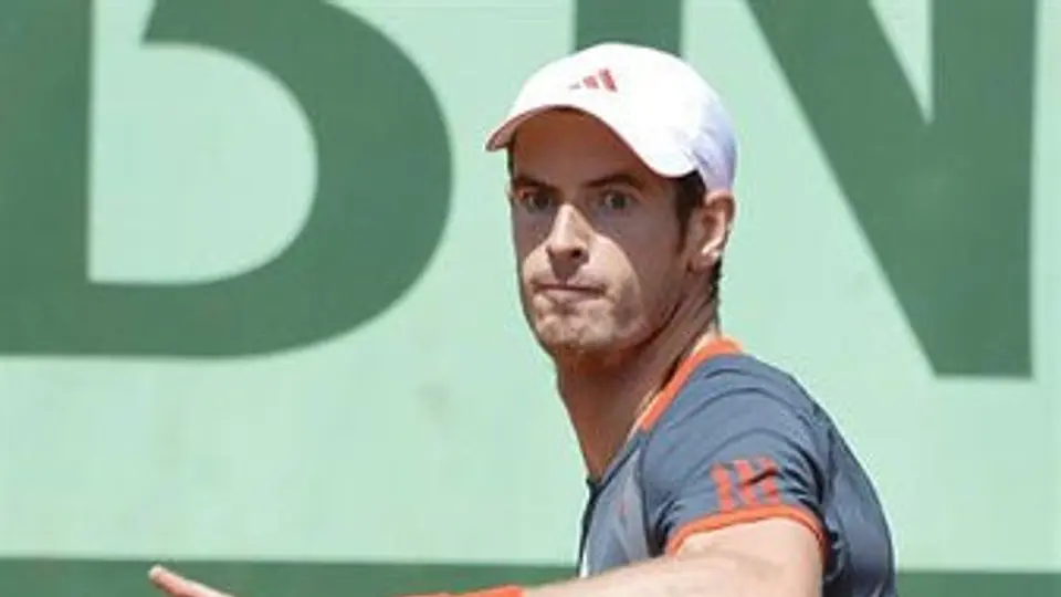 Murray se impone a Giraldo y avanza