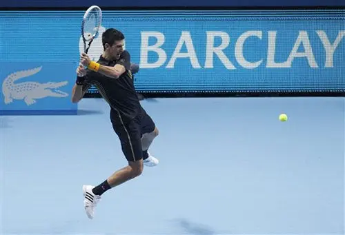 Djokovic vence a Del Potro y está en la Final